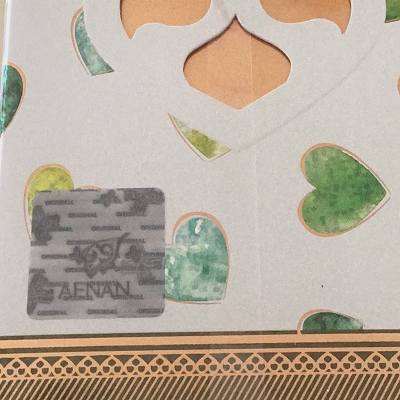 New In Sealed Box Afnan Quloob Concentrated Oil Perfume 20 ML Unisex - Picture 4 of 5